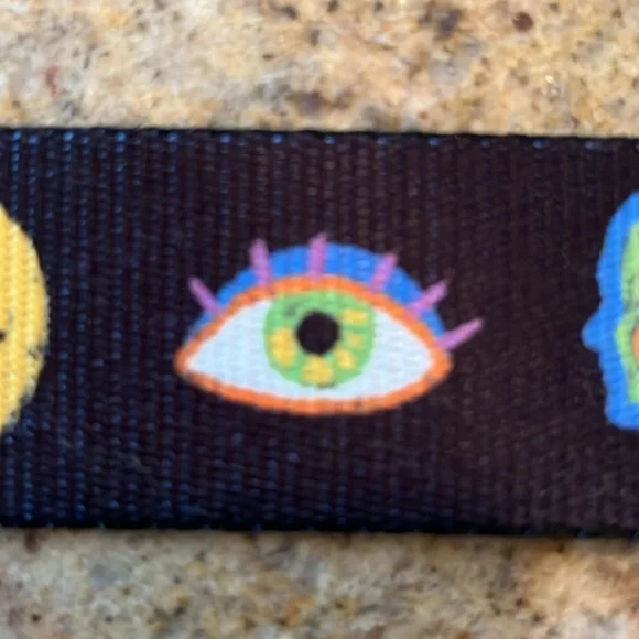 Colorful reversible DIY style belt, brand new and adjustable size from 42in-22in - Picture 8 of 9